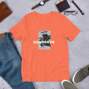 conserve – iguana t-shirt